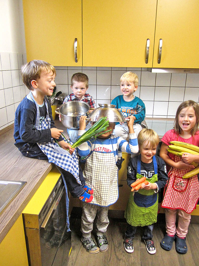 Evangelischer Kindergarten Bensberg: Kinderbetreuung von einem halben Jahr bis zu 6 Jahren